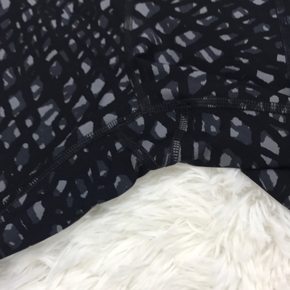 Lululemon Tight Stuff Tight (Reflective) Simply Lace Play Dark Slate Black - Picture 3 of 8